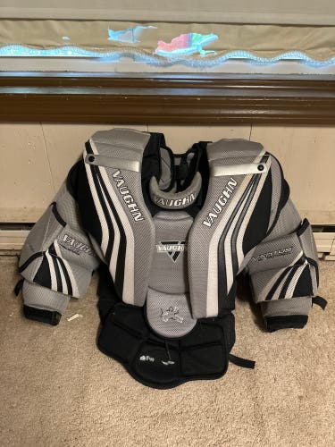 Used Small Vaughn  Ventus SLR Pro Carbon Goalie Chest Protector