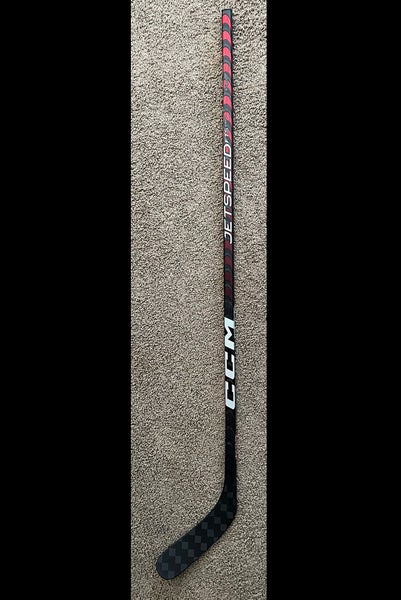 **New** Intermediate Right Handed CCM JetSpeed FT5 PRO Hockey Stick P88
