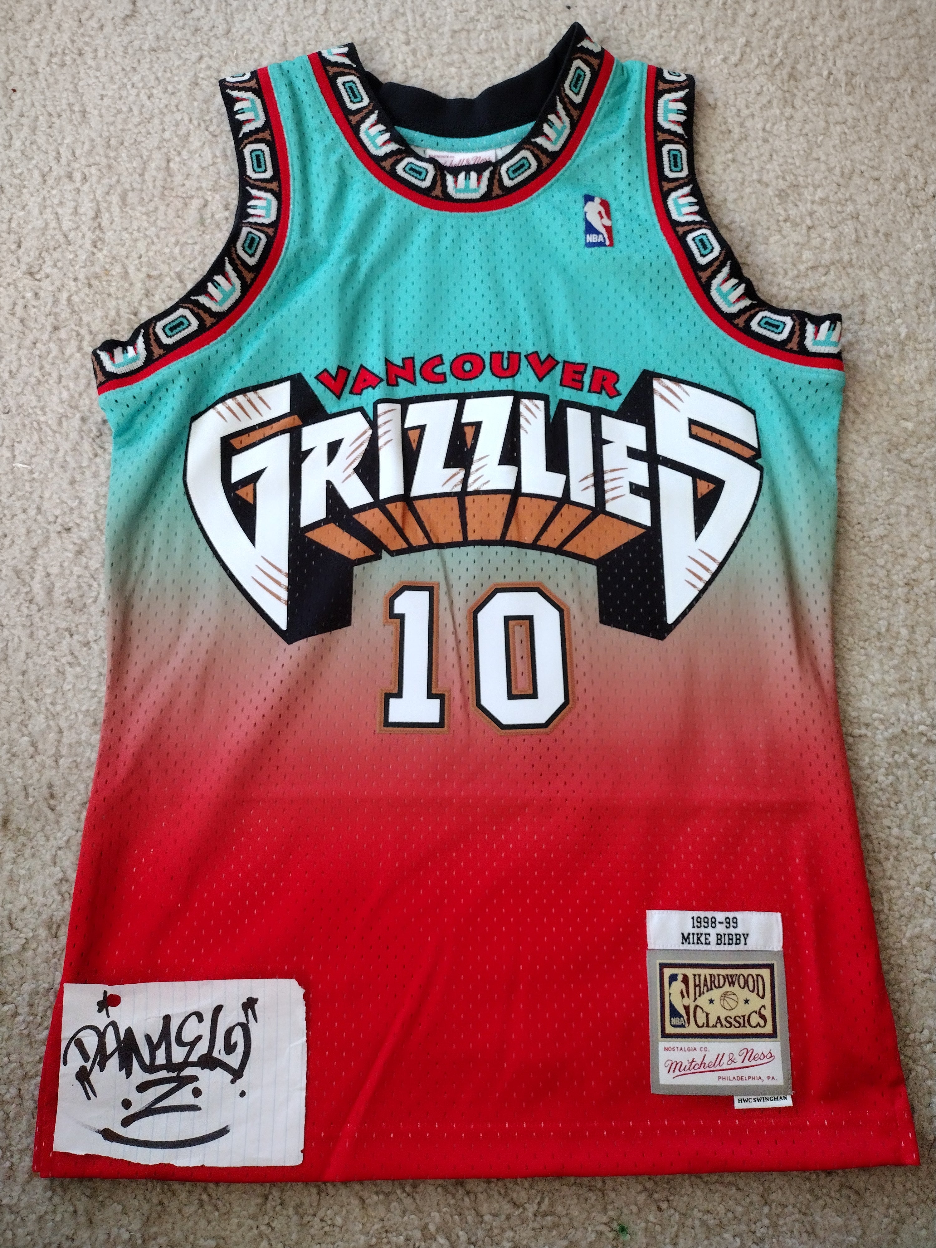 Mitchell & Ness Vancouver Grizzlies Mike Bibby Fadeaway NBA Jersey HWC Mens  S
