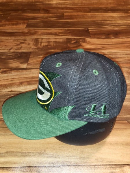 Vintage 90s Green Bay Packers SHARKTOOTH Snapback Hat Logo