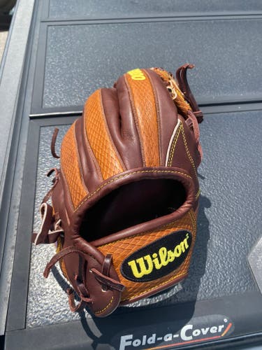 Limited Edition Wilson A2000 1781 Baseball Glove 12.25”