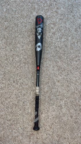 Used DeMarini (-3) 30 oz 33" Voodoo Bat