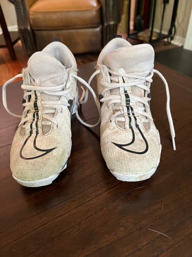 Used Size 5.0 (Women's 6.0) Nike ALPHA