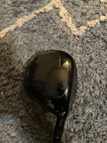 Men's Left Hand Extra Stiff Flex 10.5 Loft Mavrik Driver