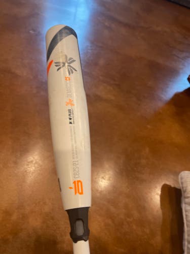Used USSSA Certified Composite (-10) 19 oz 29" CF Zen Bat
