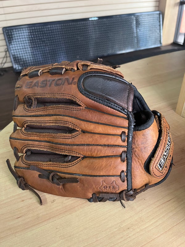 Any love for Morimoto gloves in here? Picked up this SUP-K04 in South  Korea. : r/BaseballGloves