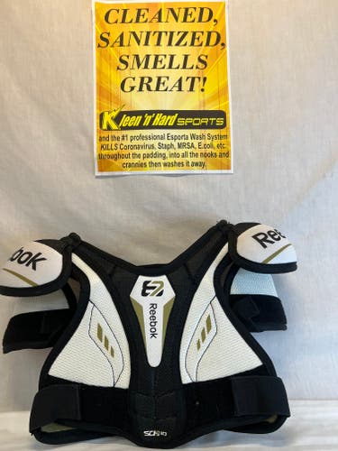 Youth Used Medium Reebok SC87 Shoulder Pads