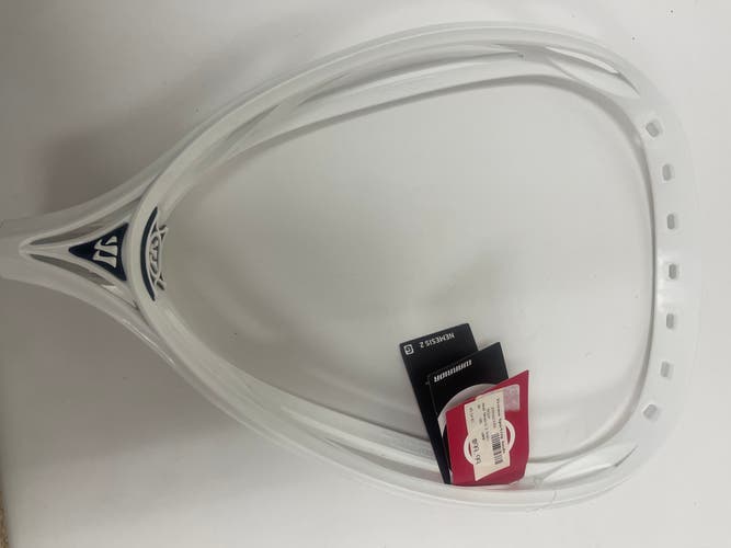 New Unstrung Warrior Nemesis 2 Goalie Head