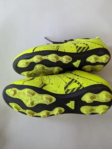Youth size 11 Yellow Unisex Used Molded Cleats Adidas X 15.4 Soccer Cleats