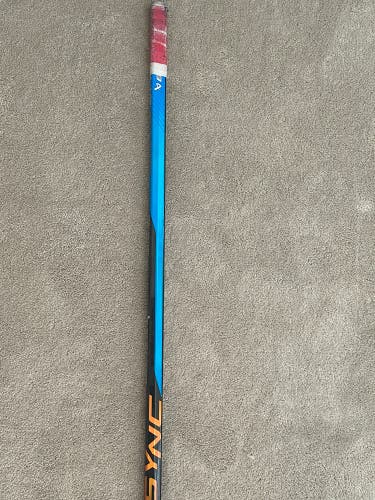Intermediate Left Hand P88  Nexus Sync Hockey Stick