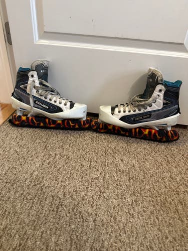 Used Bauer Regular Width  Size 11 Reactor 7000 Hockey Goalie Skates
