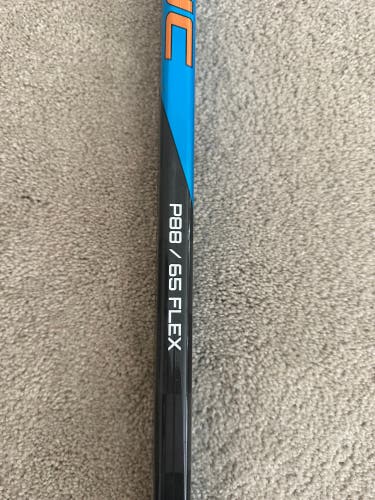 Intermediate Left Hand P88  Nexus Sync Hockey Stick