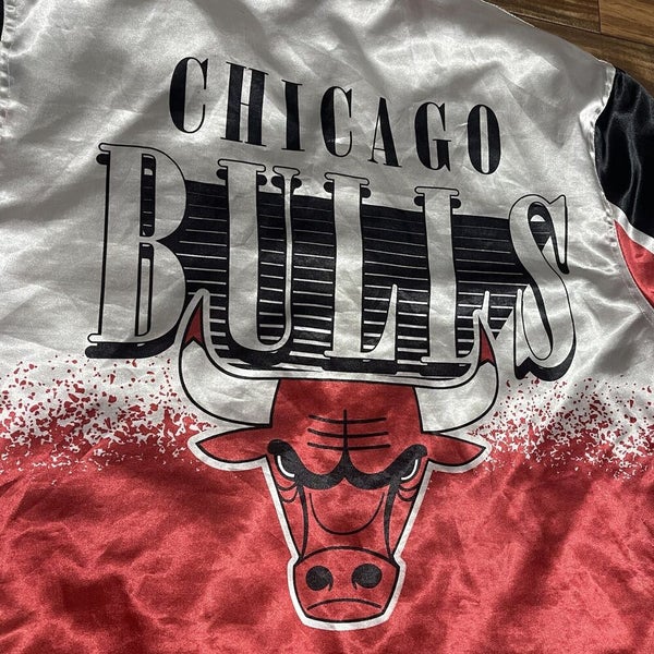 Chicago Bulls Vintage 90s Majestic NBA Basketball Button Up