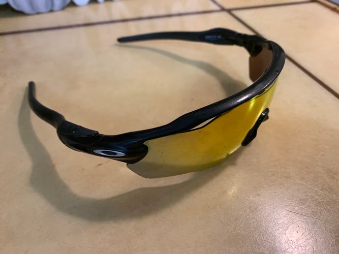Oakley Radar EV Sunglasses With Gold Replacement lense
