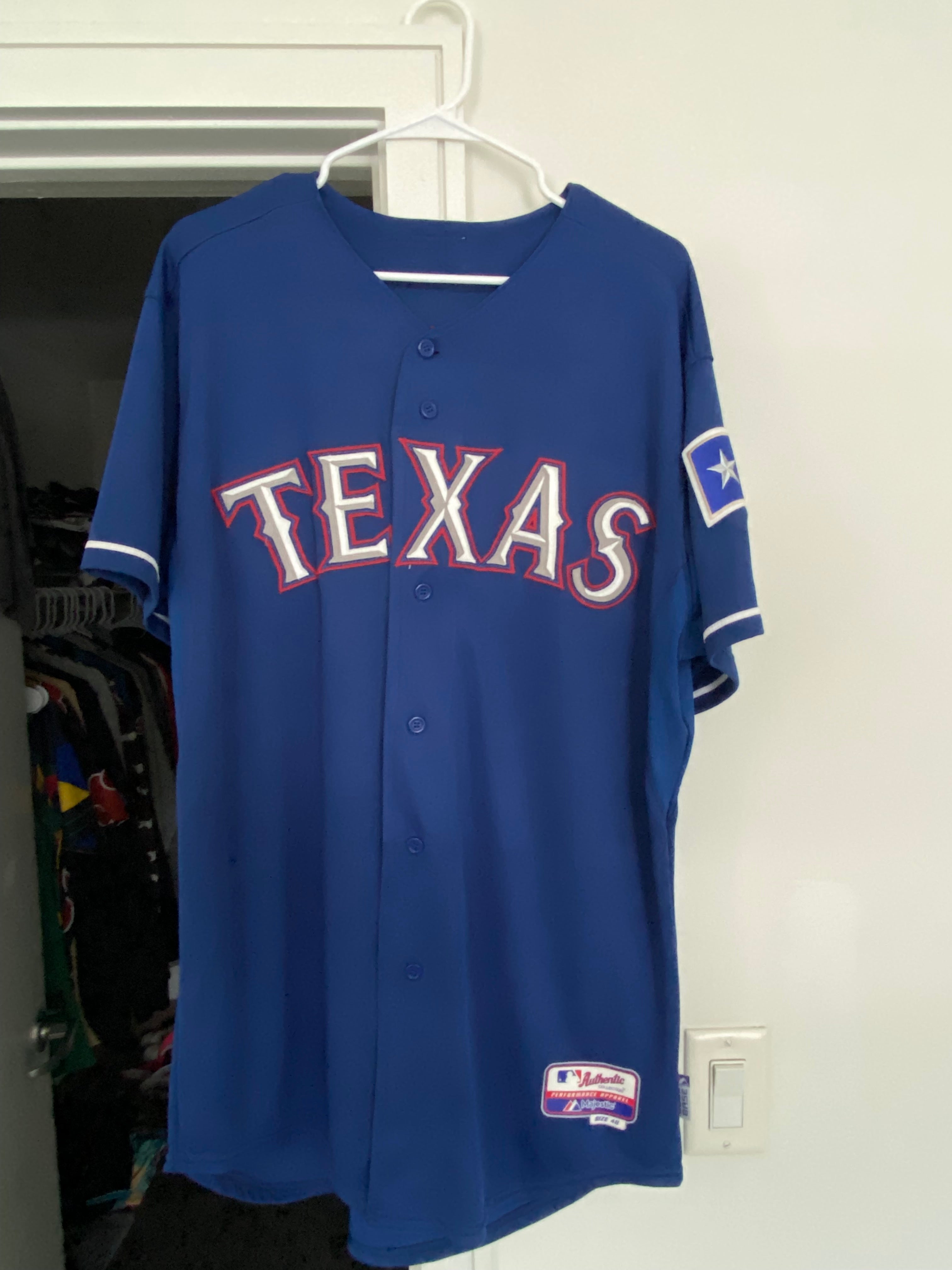 Ian Kinsler Autographed Texas Rangers Blue Jersey W/PROOF, Picture