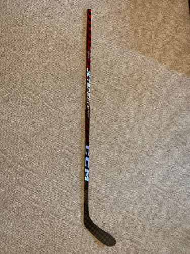 Intermediate Left Hand P28 Pro Stock JetSpeed FT5 Pro Hockey Stick