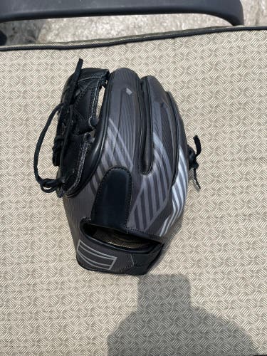 Used Pitcher's 11.75" REV1X Baseball Glove