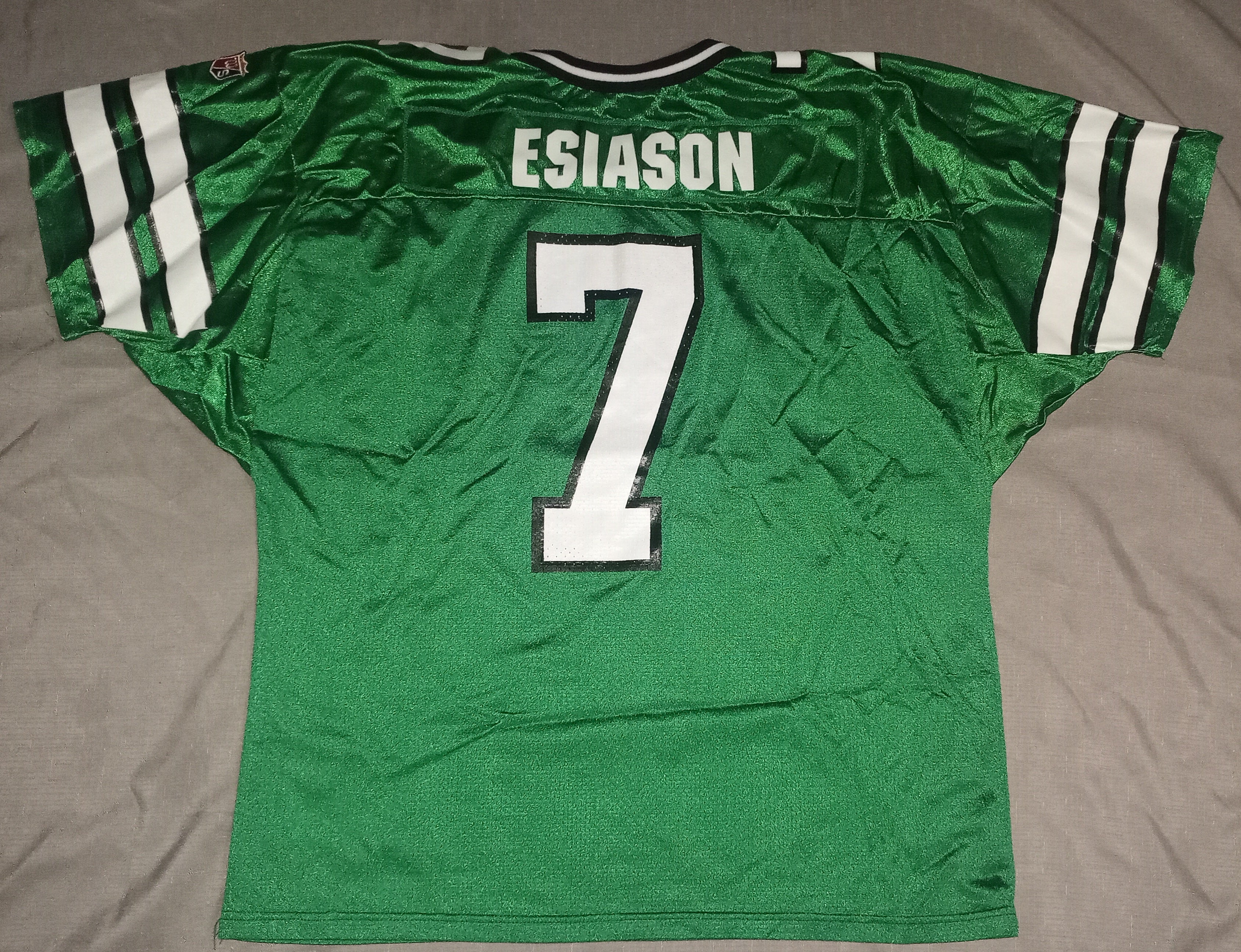 Boomer Esiason on X: The jerseys did have black in them btw.#Jets   / X