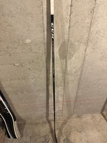 Senior Right Handed P29  Super Tacks 2.0 Hockey Stick