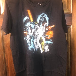 NEW WITH TAGS BLACK MENS STAR WARS T-SHIRT