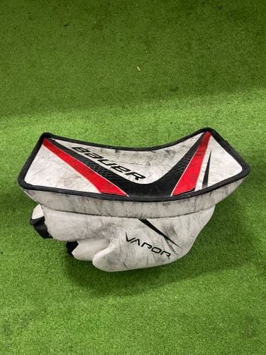 Bauer Vapor X700 Blocker (Senior, Right Hand, Used)