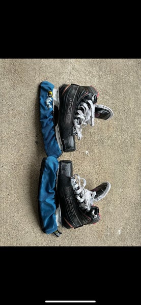 Used Bauer Regular Width Size 8.5 vapor x900 Hockey Goalie Skates