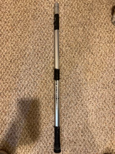 Warrior Lacrosse shaft