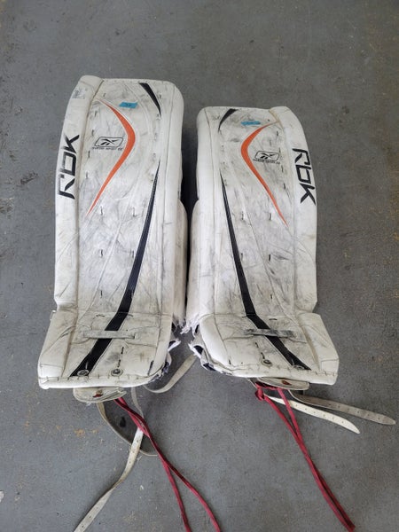 Used Reebok Premier Series Ii 35" Plus 1" Goalie Leg Pads