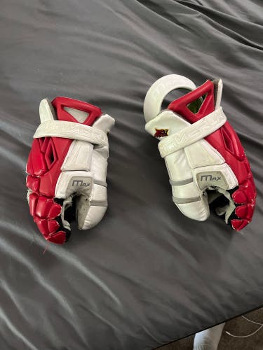 Used Calvert Hall Team Issues Maverik Max Gloves