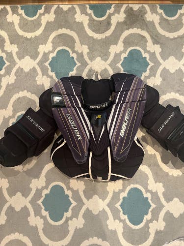 Small Bauer  Supreme 1S Goalie Chest Protector