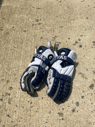 Georgetown Maverick Max Gloves (New)
