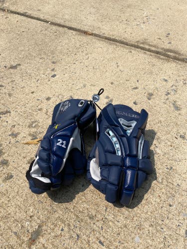 Georgetown (New) Maverick Rome Gloves