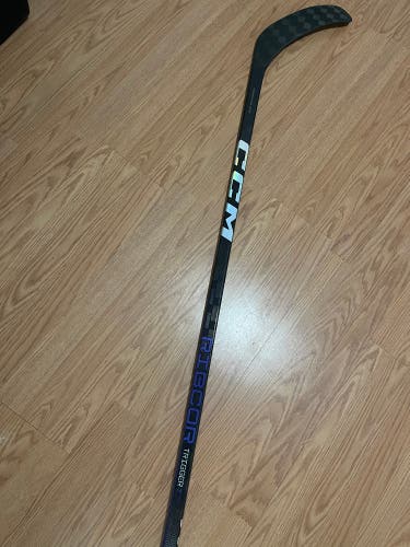 Senior Left Hand Toe Pattern Pro Stock RibCor Trigger 7 Pro Hockey Stick