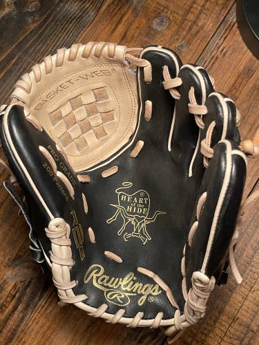 Used Right Hand Throw Rawlings Infield Heart of the Hide Baseball Glove 10.75" R2G