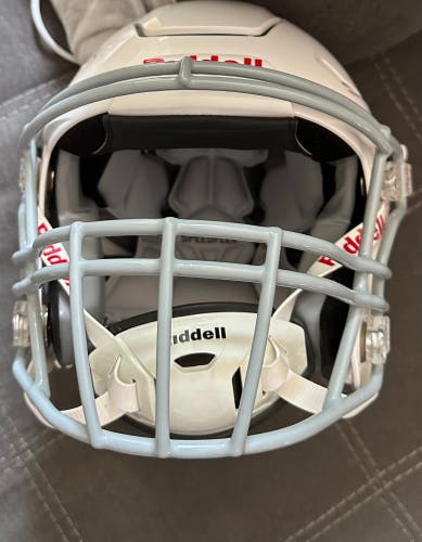New Youth Medium Riddell SpeedFlex Helmet
