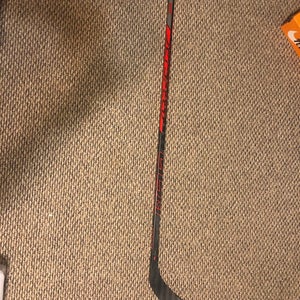 Intermediate Left Hand P88 JETSPEED FT4 TEAM Hockey Stick