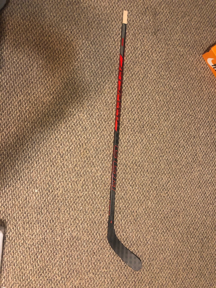 Intermediate Left Hand P88 JETSPEED FT4 TEAM Hockey Stick