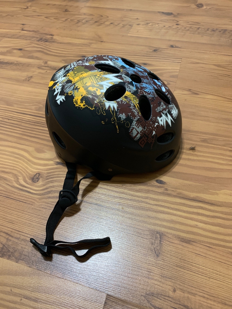 Used M/L Youth Bike Helmet