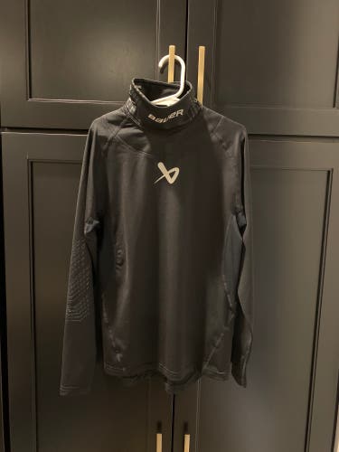 Bauer Youth Small  Neck Protect Long Sleeve Base-Layer Top
