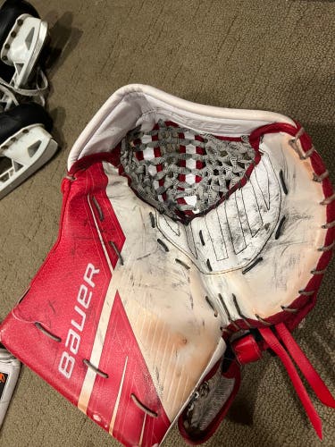 bauer ultrasonic glove and blocker