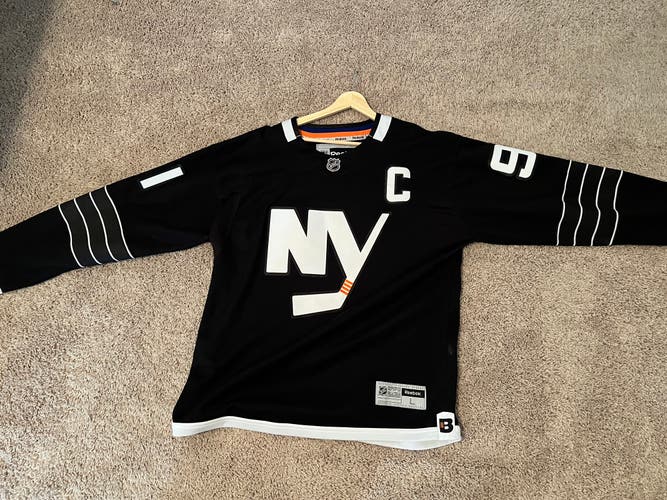 New York Islanders 2015 Alternate Jersey - John Tavares