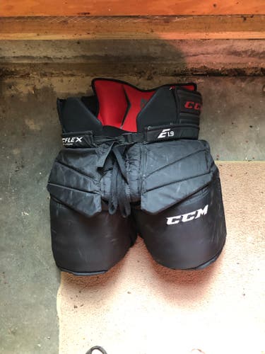 BARELY Used Black CCM Eflex 1.9 Senior Medium Goalie Pants