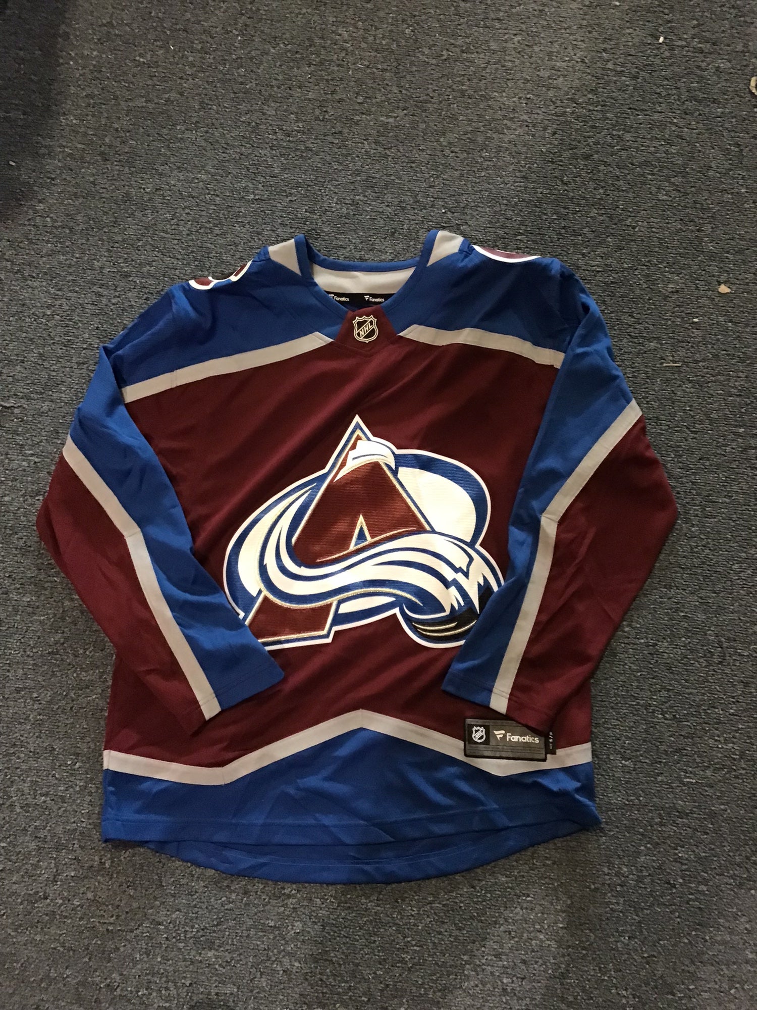 Mail day. 1996 Joe Sakic authentic starter Stanley cup jersey. Name plate  just needs to get sewn on and she's done. Cross this off the list of grails  for me. : r/hockeyjerseys