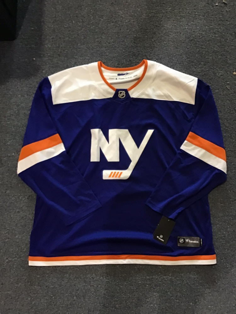 NWT New York Islanders Men’s 4XL Or Lg Fanatics Jersey (BLANK)