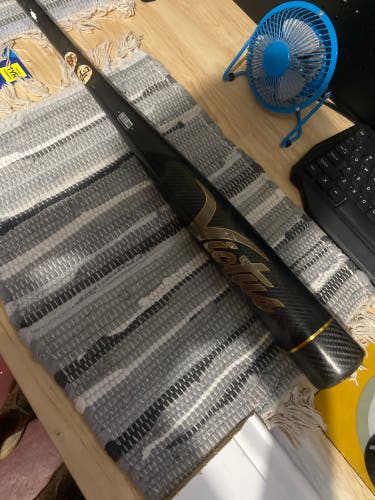 Victus vandal 2 *Accepting Offers* 33/30