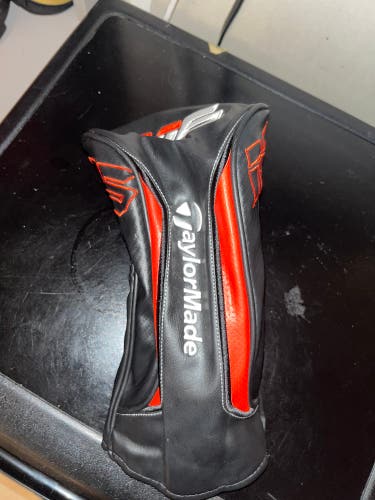 Taylormade M6 Driver head cover