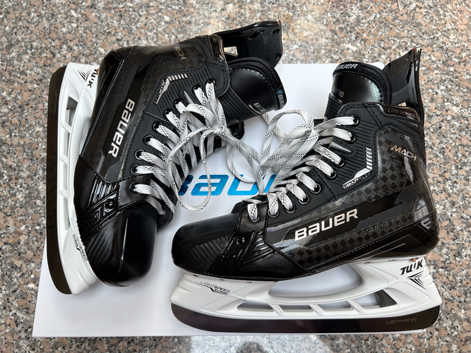 Pristine Condition Custom Size 8.75 Bauer Supreme MACH Skates w/ MyBauer Box & LS Pulse TI Blades