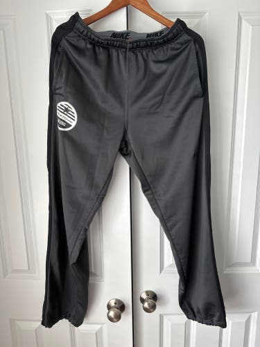 3D National Nike Sweatpants (Size M)