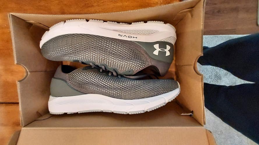 Gray Adult New Men's Size 13 (Women's 14) Under Armour Hovr Sonic 4 Shoes