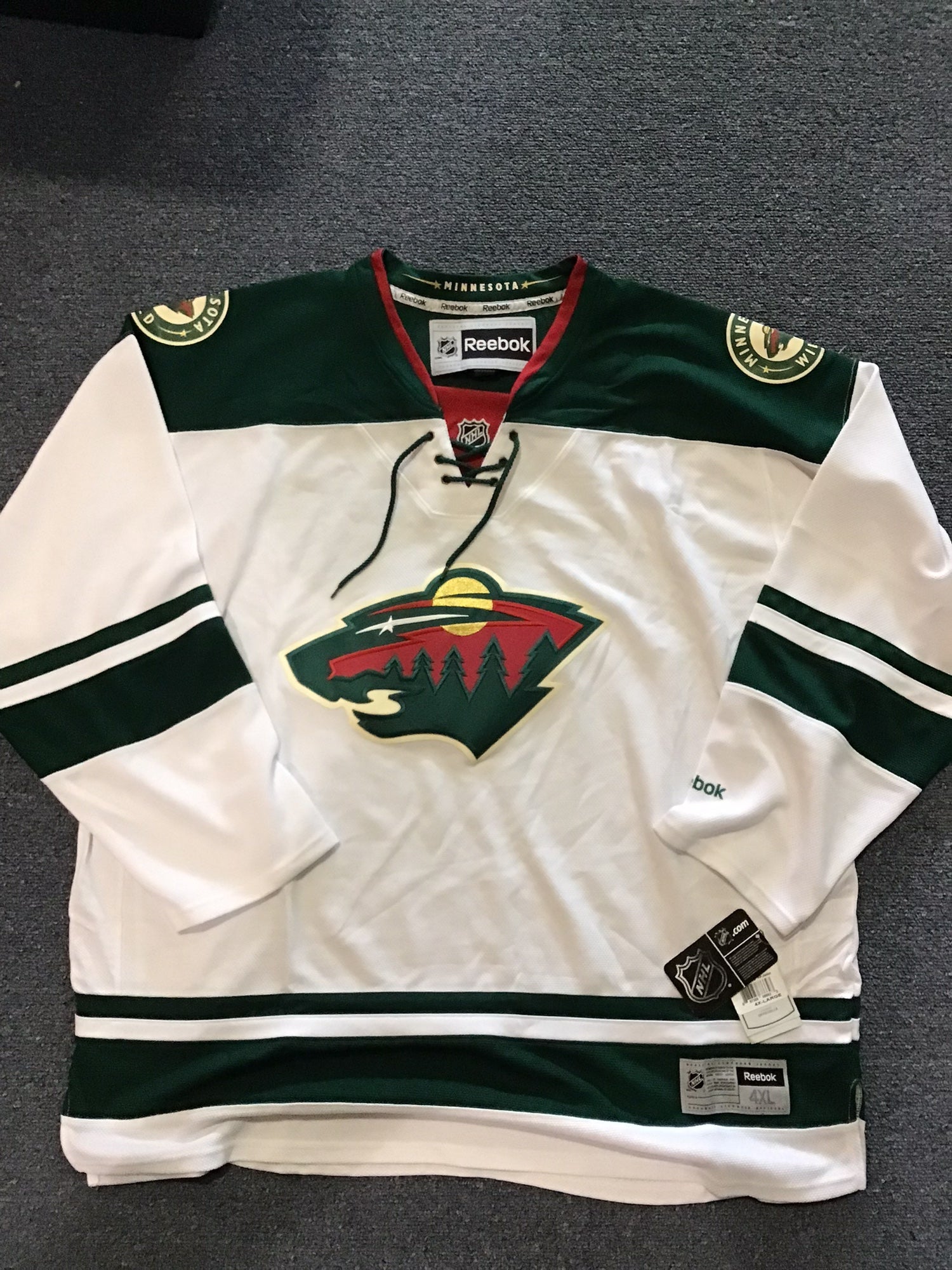 Vintage RARE Minnesota Wild Hockey Jersey for Sale in Whittier, CA - OfferUp